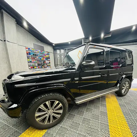 Metallic Gloss Blackish Color PPF